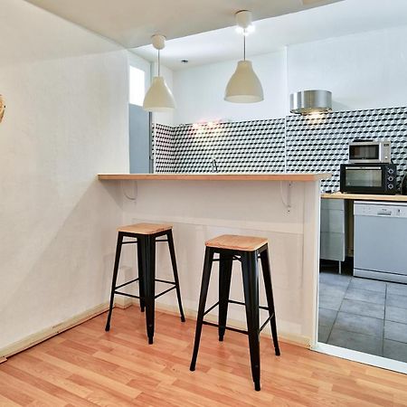 Nocnoc- Le Minot Apartment Марсилия Екстериор снимка